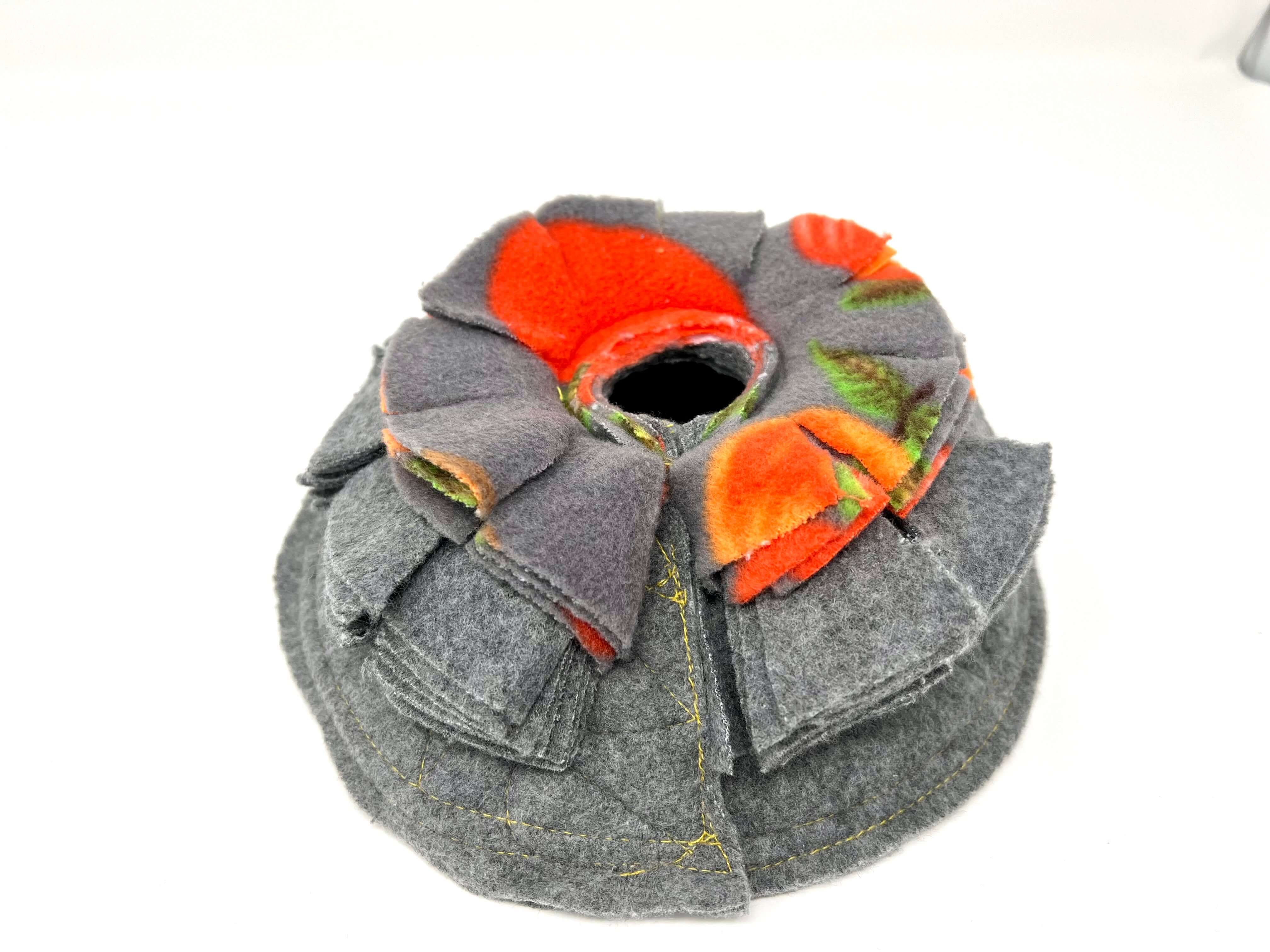 Heavy-duty bird collar – layered fleece with stiff cone for maximum self-mutilation protection